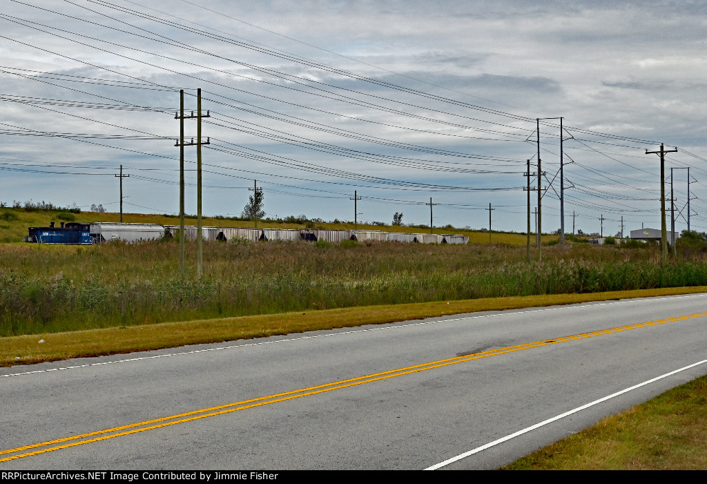 GATX 113 working Nutrien phosphate facility